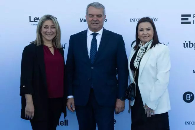 Marta Quesadas, Fernando Canós i Cristina Plumet / Miguel Angel Montesinos.