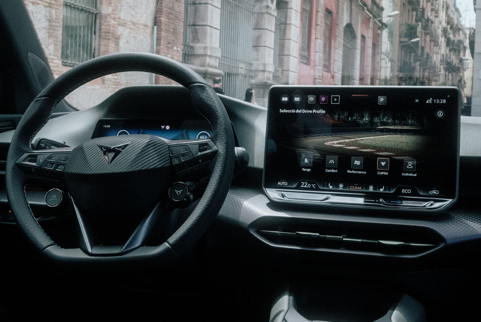Cerimònia d'acceleració E-Launch Cupra Raval