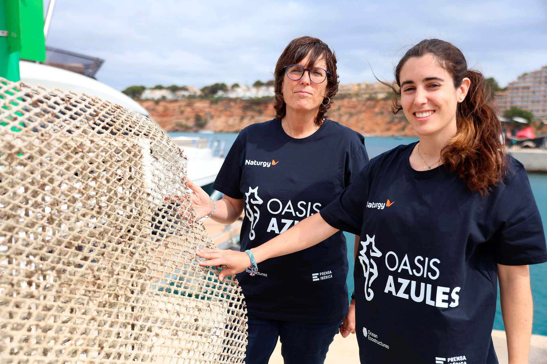 Mireia de Mas, COO i confundadora de Ocean Ecostructures i Sol Anglada, Scientific project manager Ocean Ecostructures.